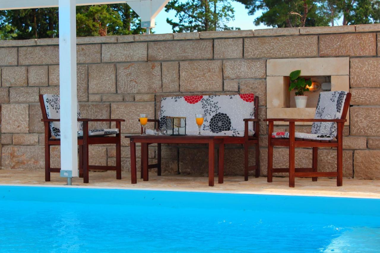 Villa Daria Pakoštane Exteriör bild