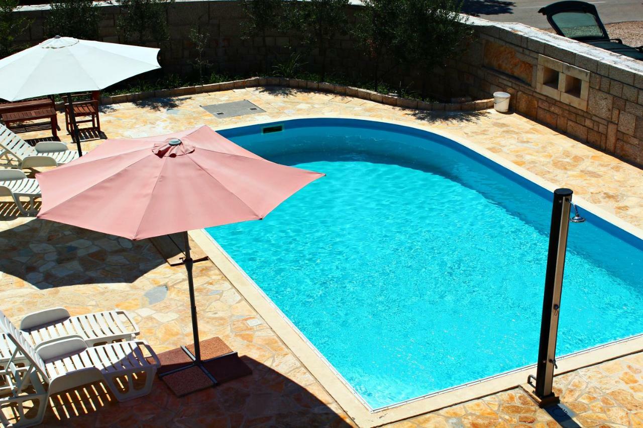 Villa Daria Pakoštane Exteriör bild